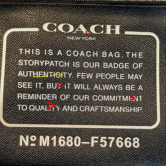 Authentic COACH Story Pouch | XL Clutch /Wristlet | Crossgrain Leather | EUC - Picture 16 of 16